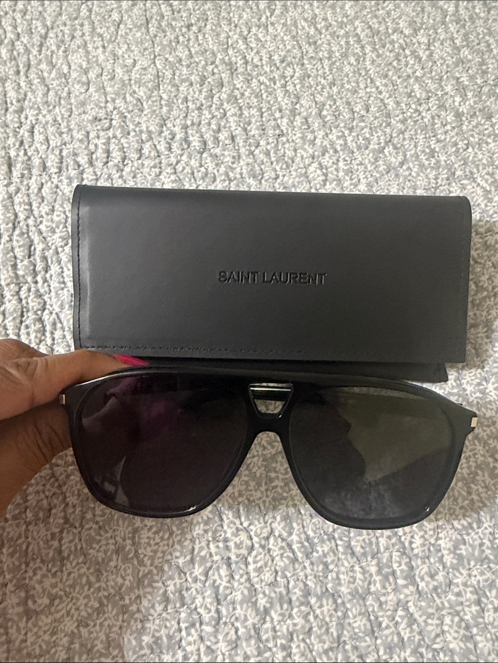 Saint Laurent Black Oversized Aviator Sunglasses unisex
